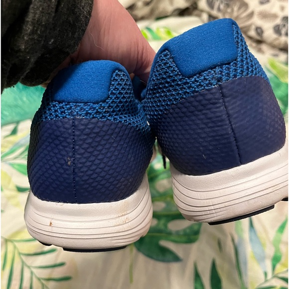 Nike shoes- men’s size 13 - Picture 5 of 6